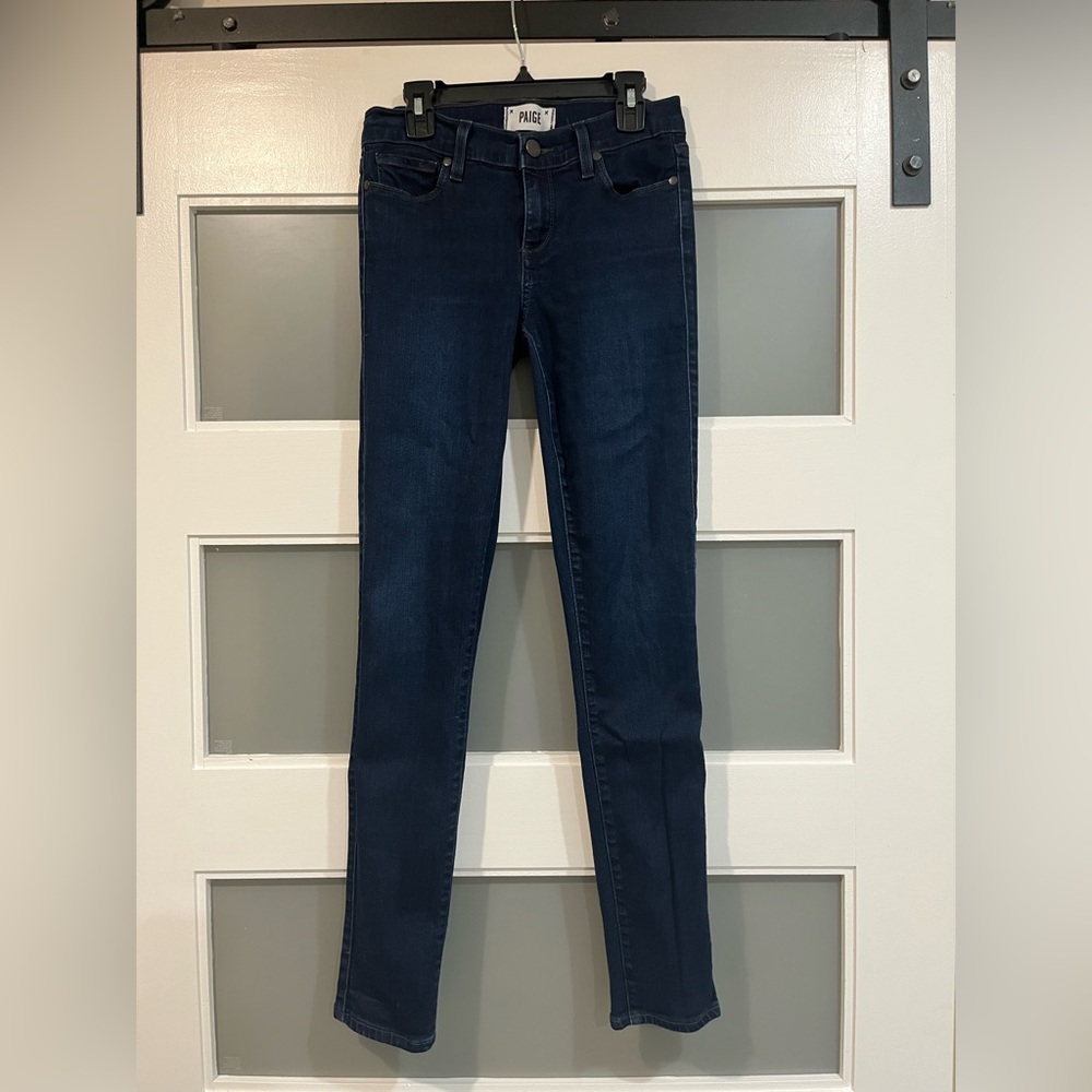 PAIGE Women's Dark wash Jeans 28 preppy chic
Old money coquette boho Cottagecore